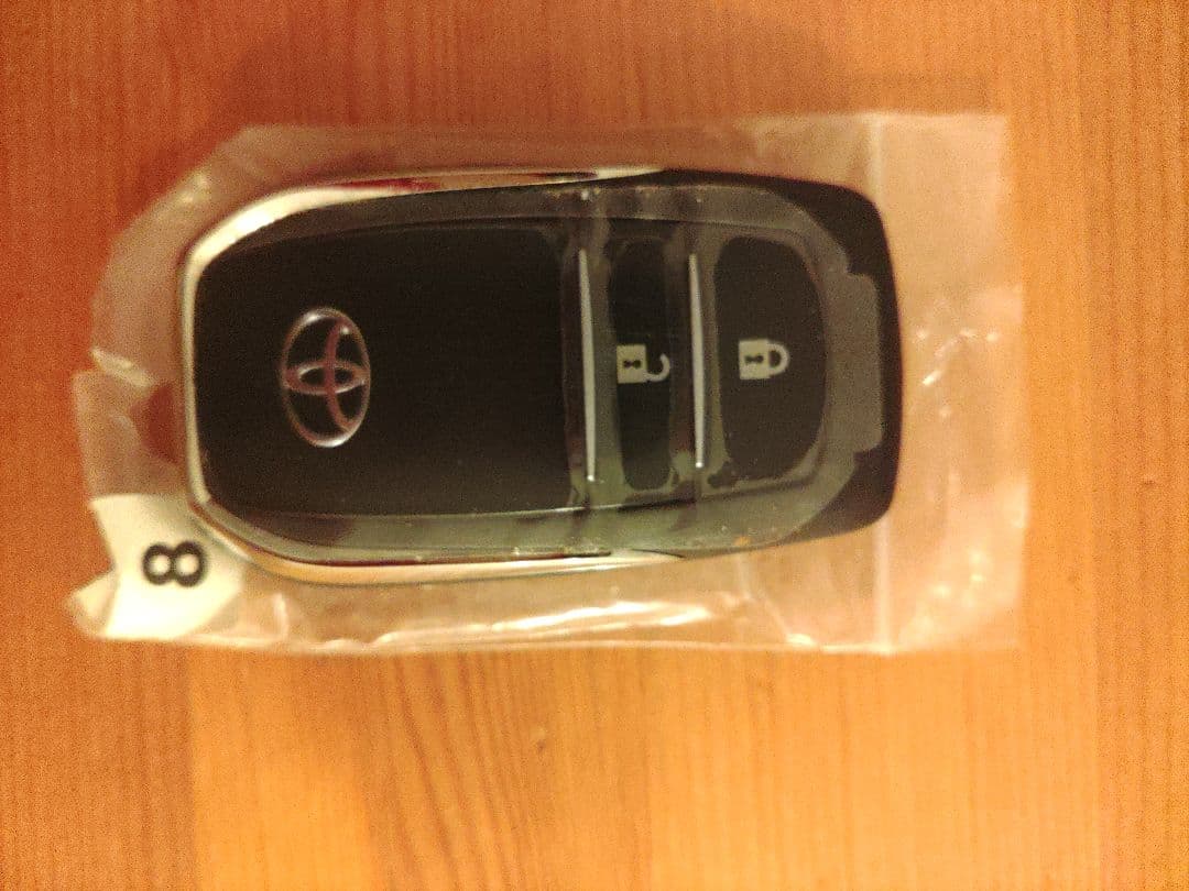 トヨタ　GUN125 ハイラックス　純正スマートキー