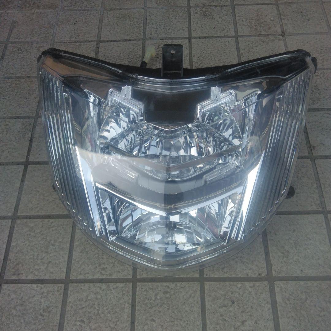 マグザム純正ヘッドライト中古　SG17　SG21共通　マグザム250美品綺麗