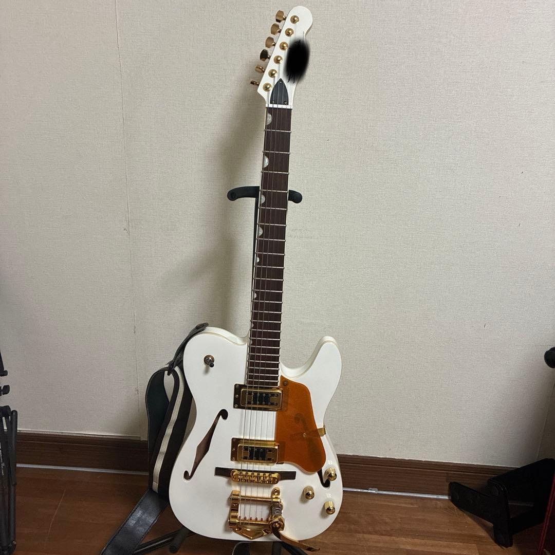 値下げしています。ホワイト セミホロウボディ テレキャスター型エレキギター