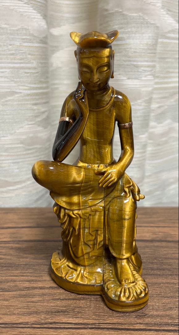 虎目石彫刻　弥勒菩薩　坐像 約12.6㎝