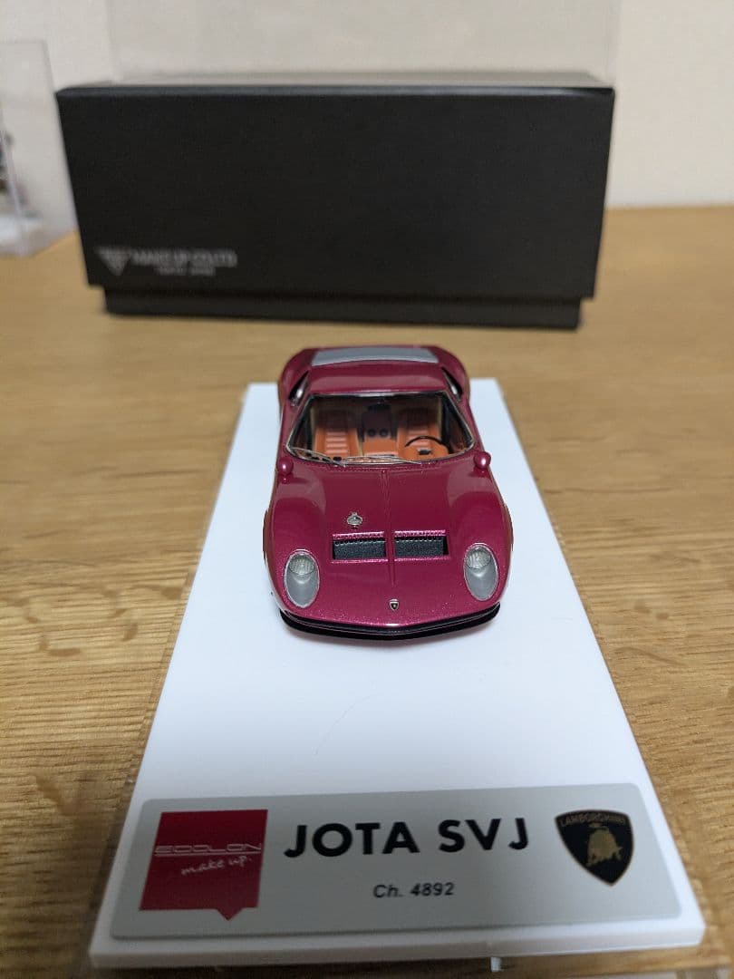 アイドロン　メイクアップ　 1/43 ランボルギーニ イオタ SVJ　EM395