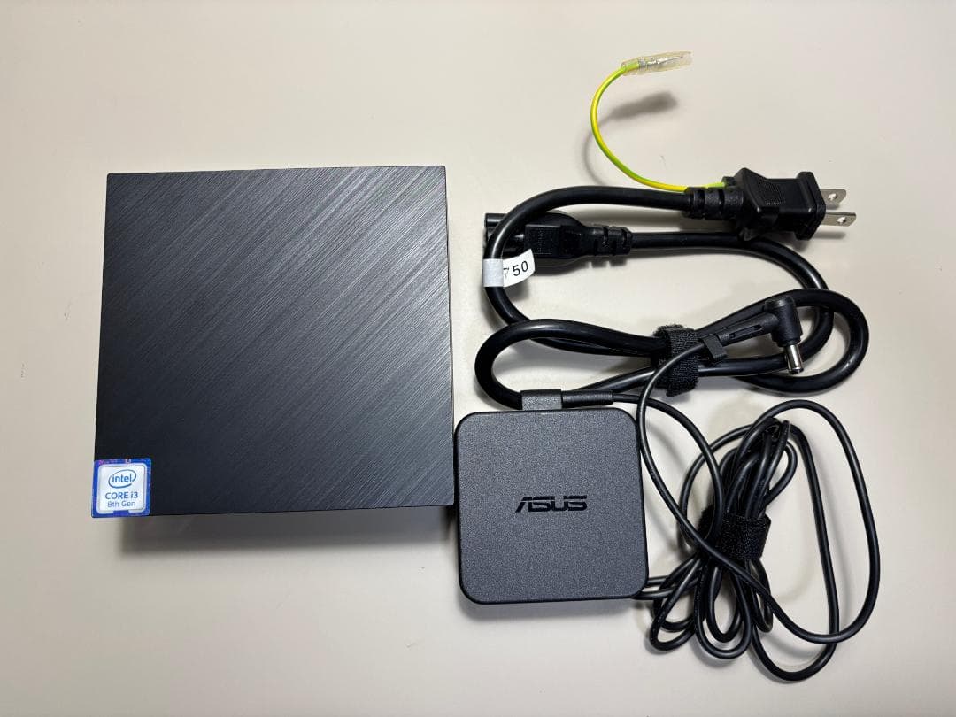 ASUS PN60 ミニPC i3 8GB SSD128GB Win11
