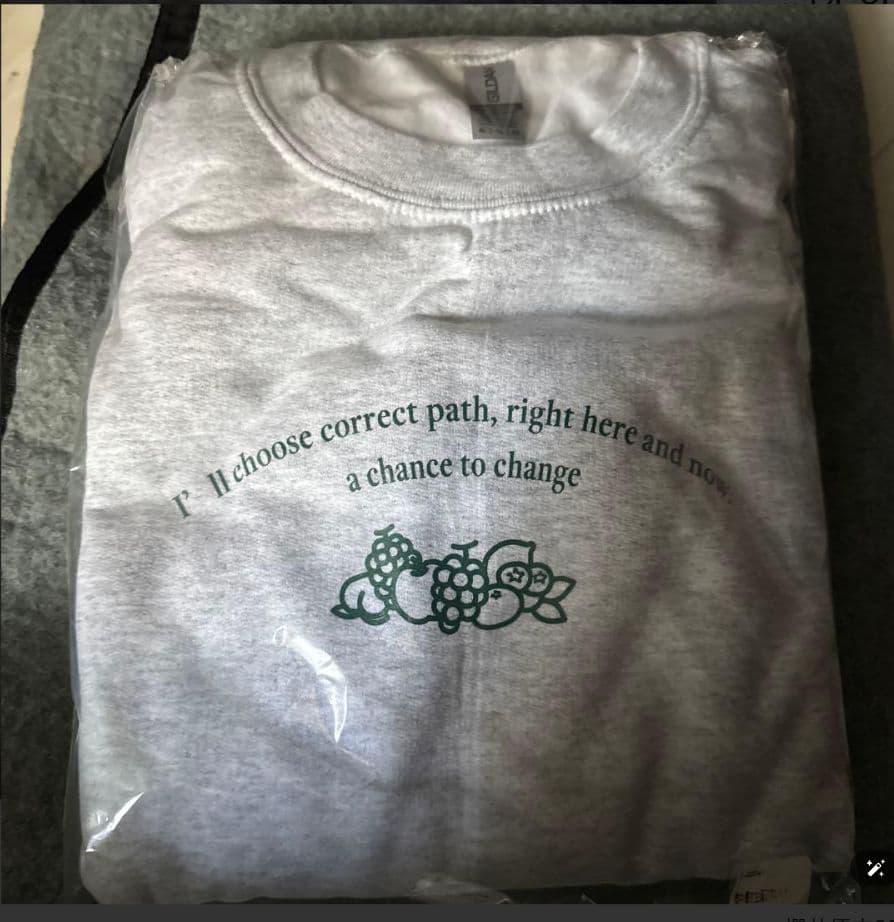 櫻井優衣　生誕スウェット　新品未開封