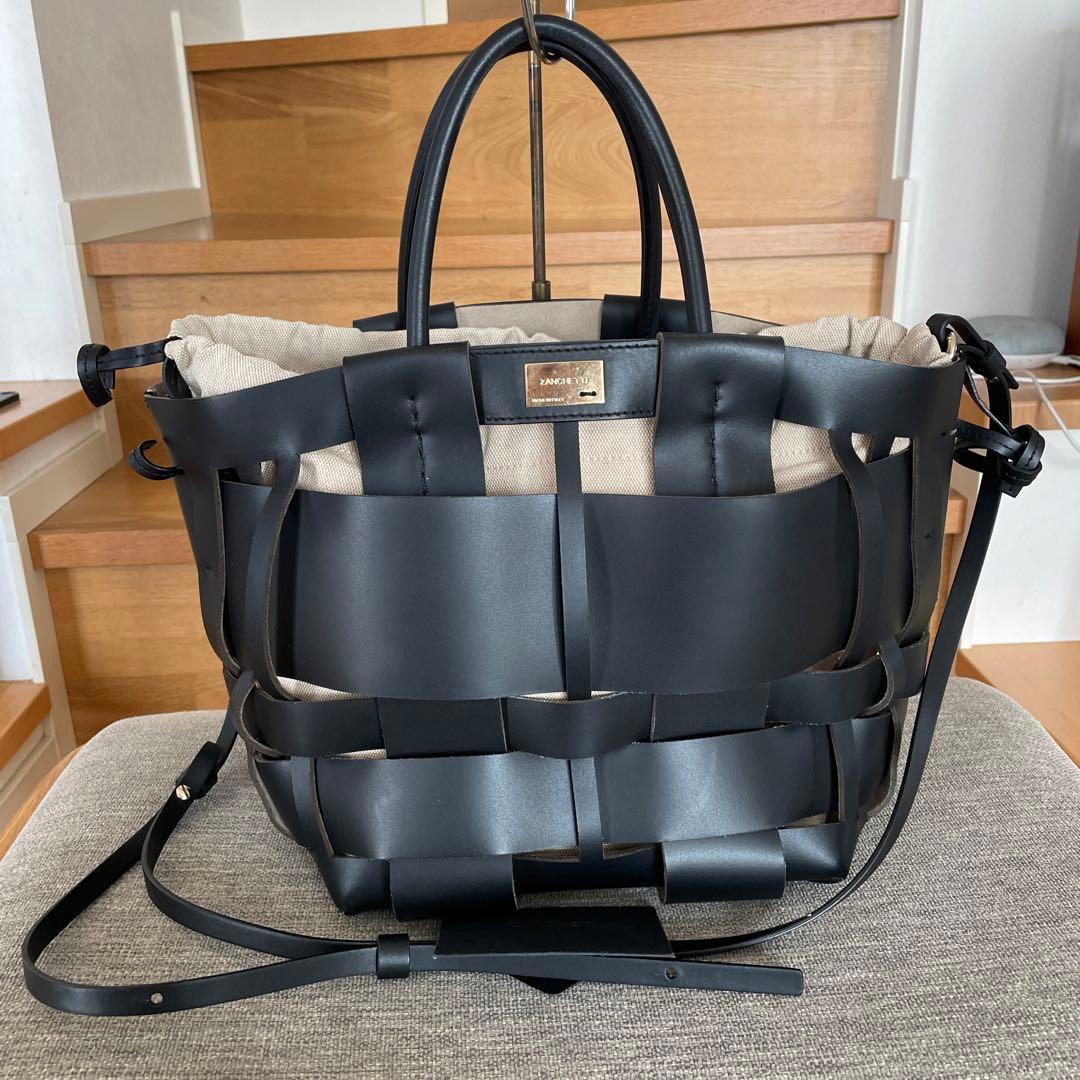 ZANCHETTIザンケッティ ミディショッパー ブラック　バッグ