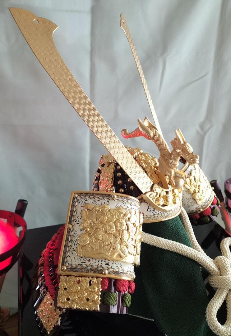 久月 五月人形セット（兜収納飾り、弓太刀、篝火）