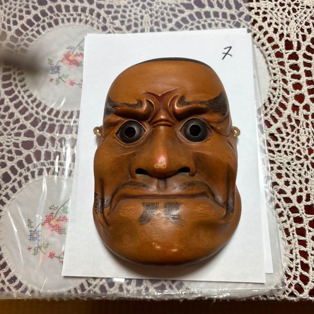 茶色の能面 7