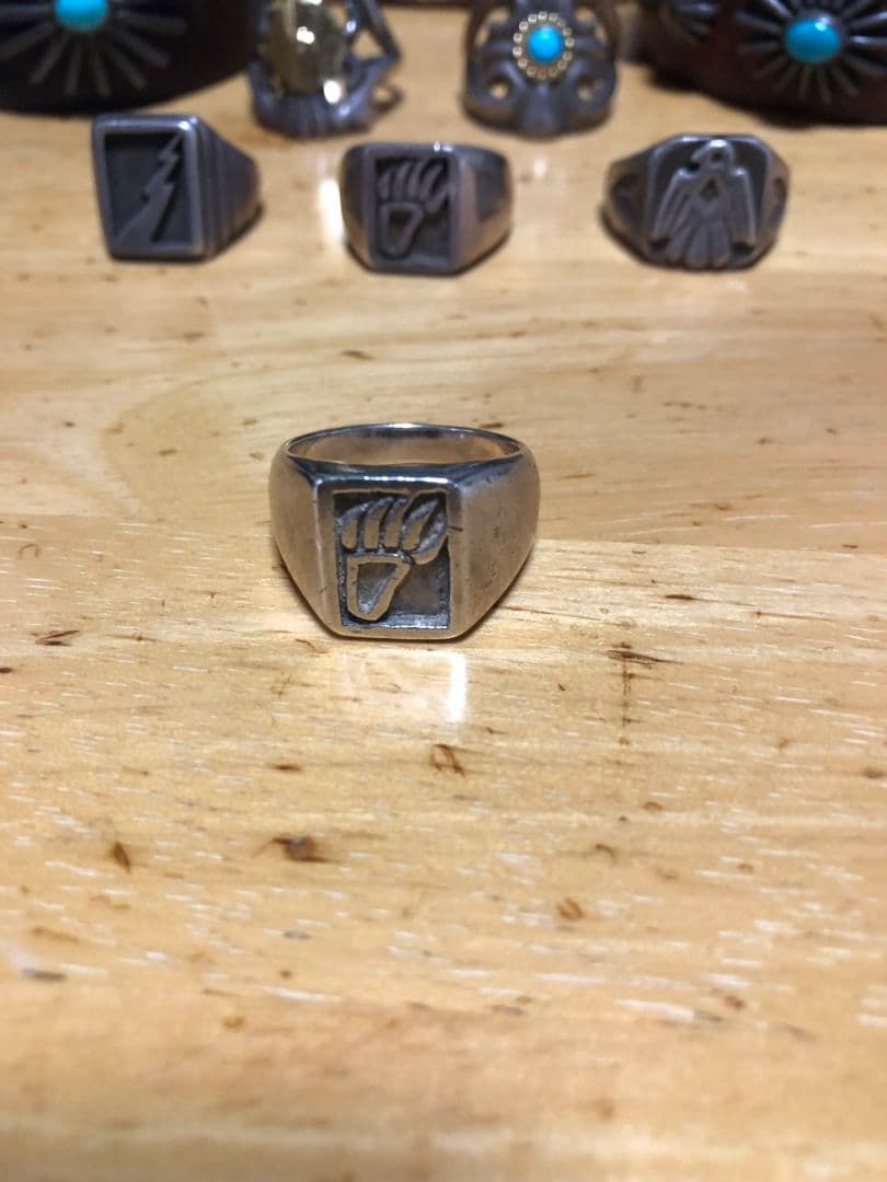 ゴローズ熊の手リング19号中古未使用