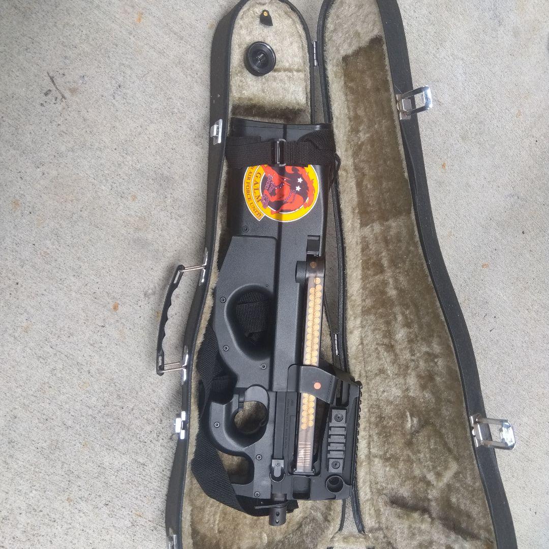 東京マルイ　P90 エアガン 5.7x28mm ジャンク