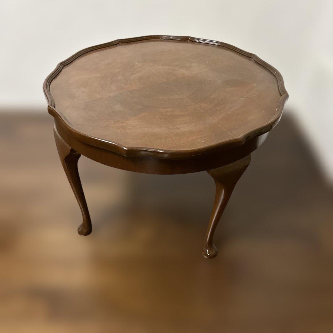 Lloyd's Antiques ローテーブル（ウォールナット）