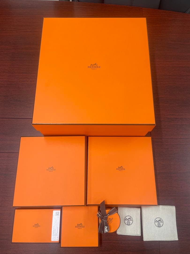 HERMES　エルメス　空箱　ケリー25 他空箱四つ　アクセサリー入り袋二つ