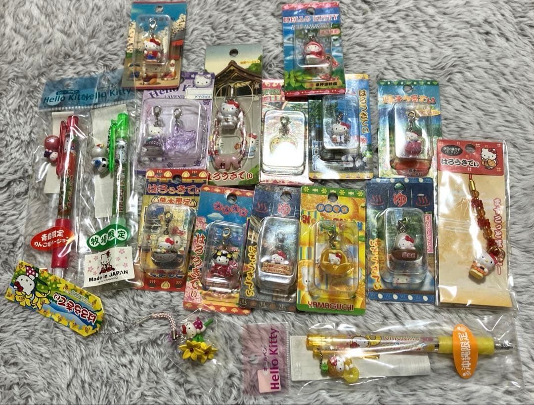 サンリオグッズまとめ売りご当地キティ