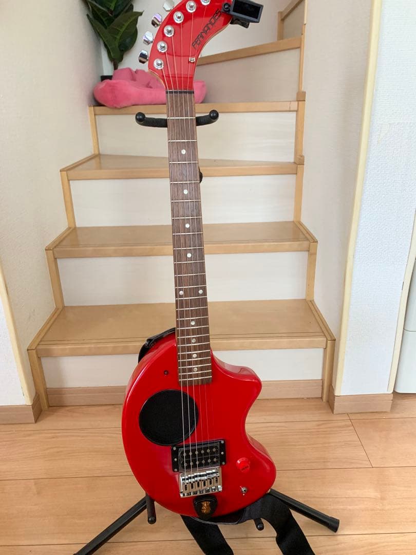 FERNANDES ZO3エレキギター レッド