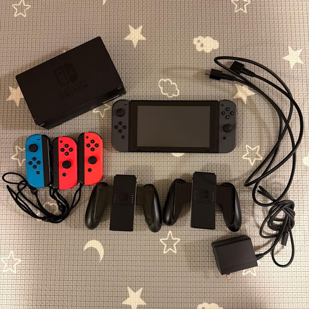 Nintendo Switch 本体 + Joy-Conセット