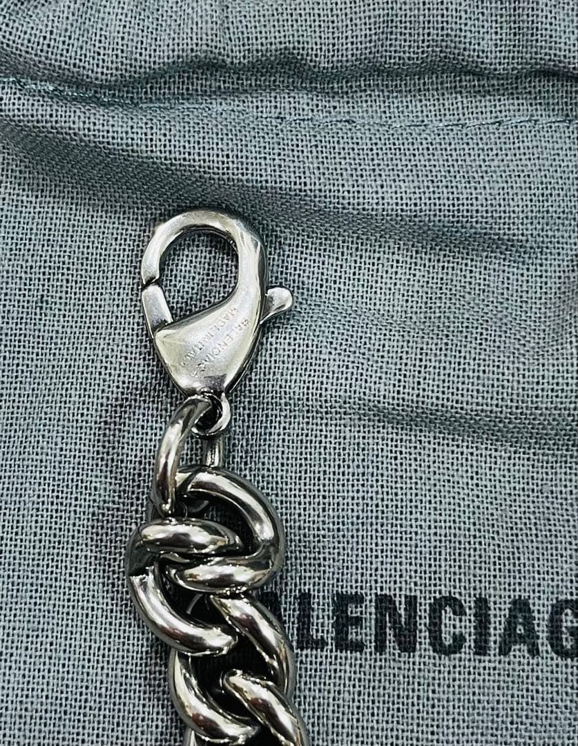 美品　バレンシアガ　ＢＢブレスレット　18.5cm 並行輸入品　箱付き