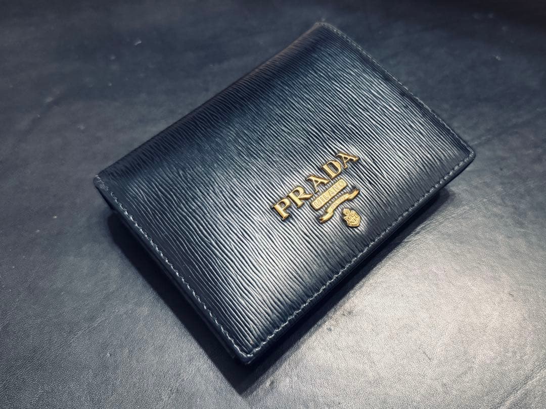 PRADA レザー 二つ折り財布 バイカラー