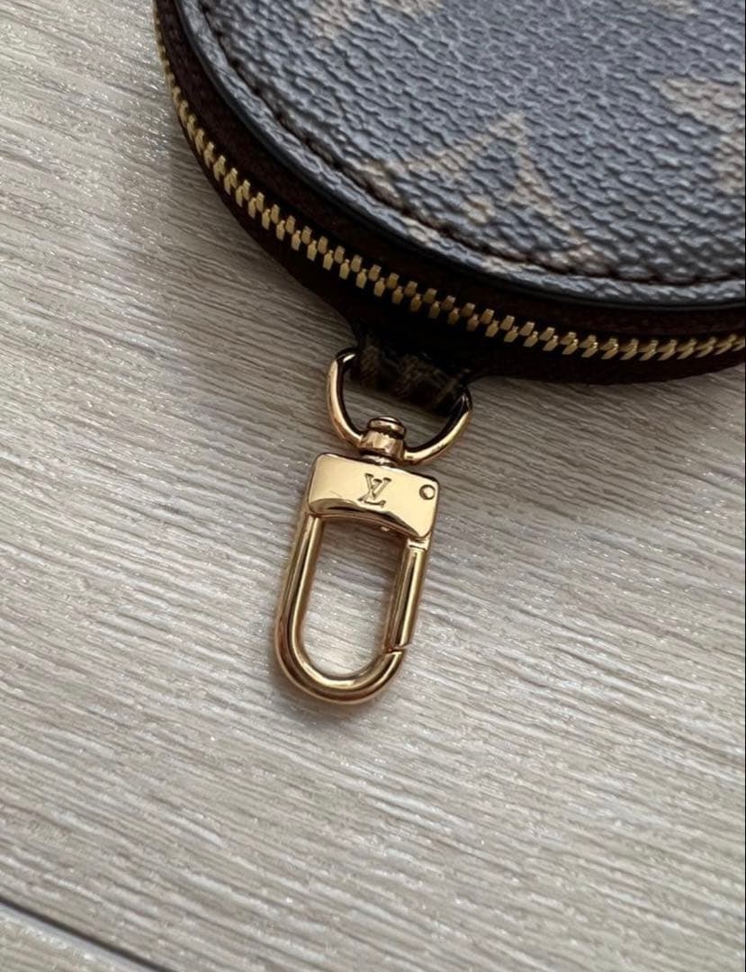 【美品】ルイヴィトン ショルダーストラップ ケース モノグラム カーキ