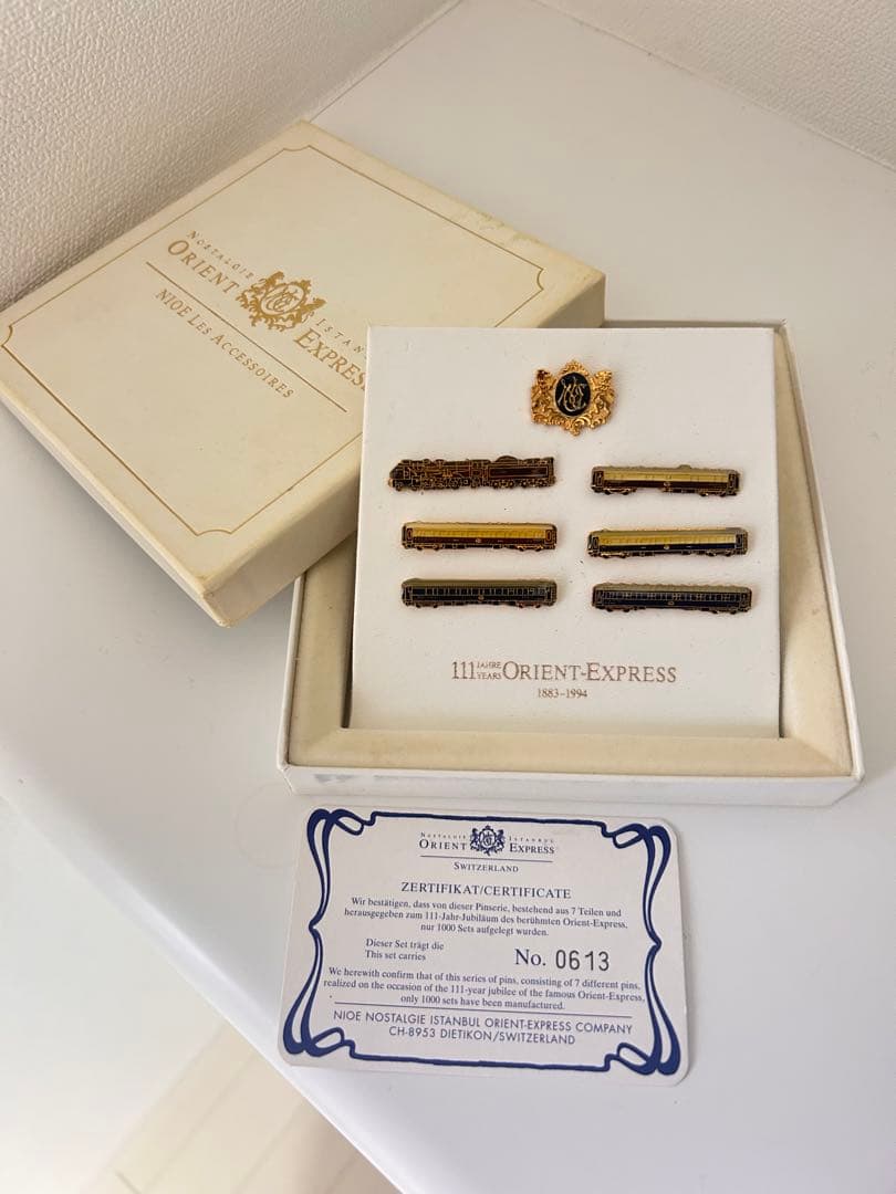 オリエントエクスプレス　ピンバッチ　シリアルナンバー入りカード