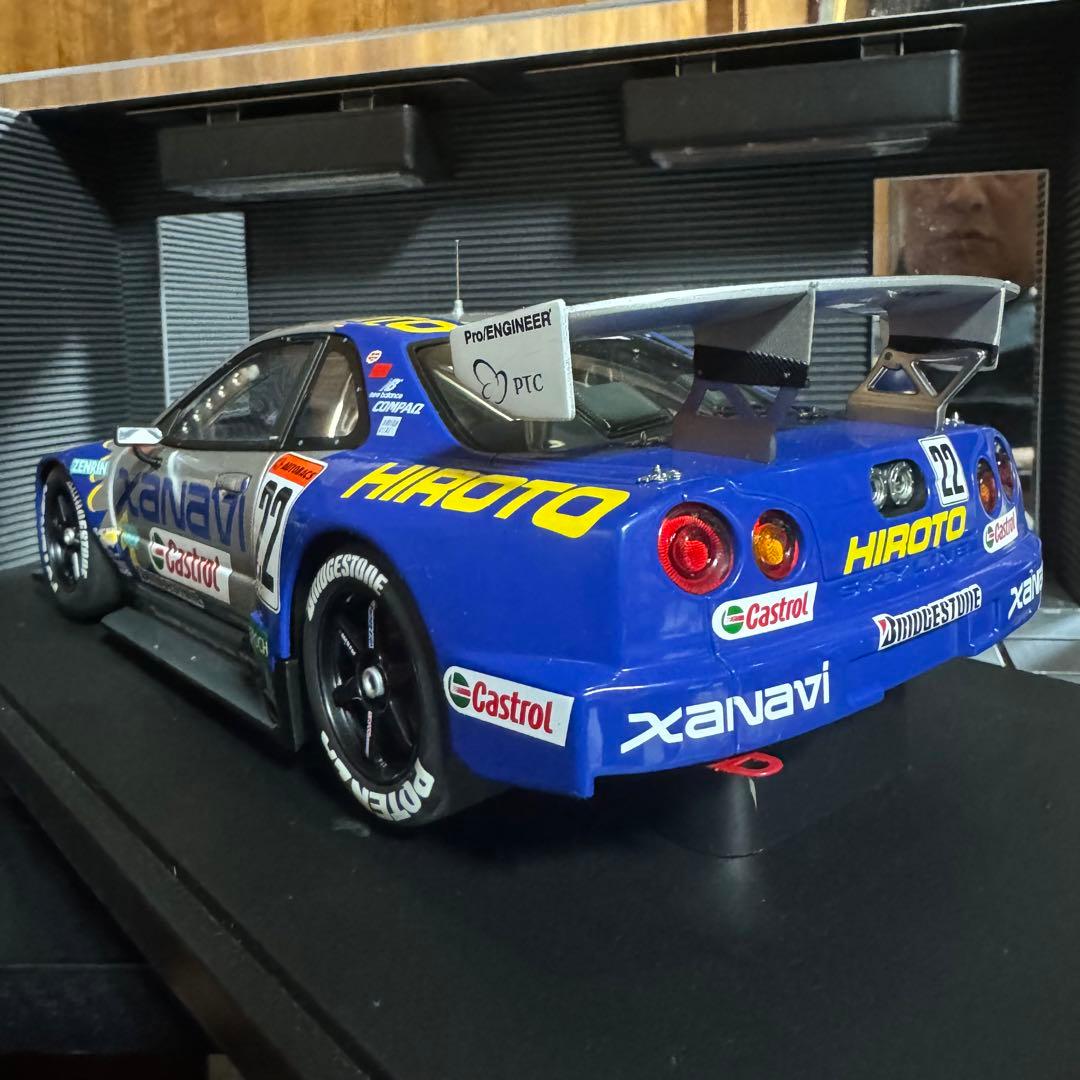 未展示品 オートアート 1/18 XANAVI HIROTO GTR (R34)