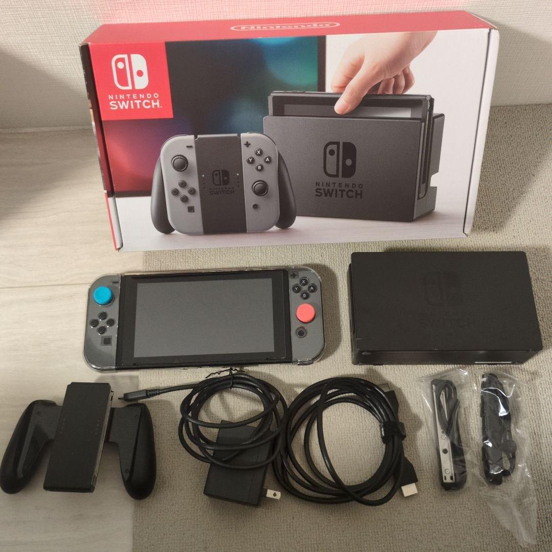 レ*ン様 Nintendo Switch 本体 グレー (透明カバー付き)