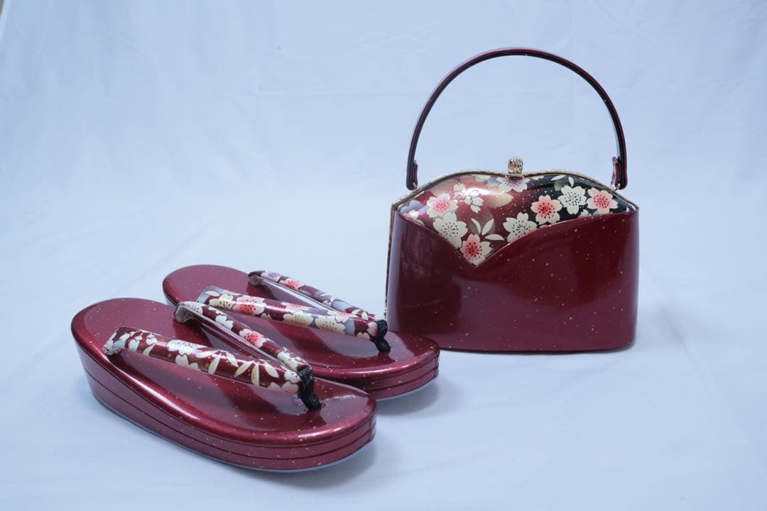 （れい）赤いエナメルバックと草履セットLLサイズ