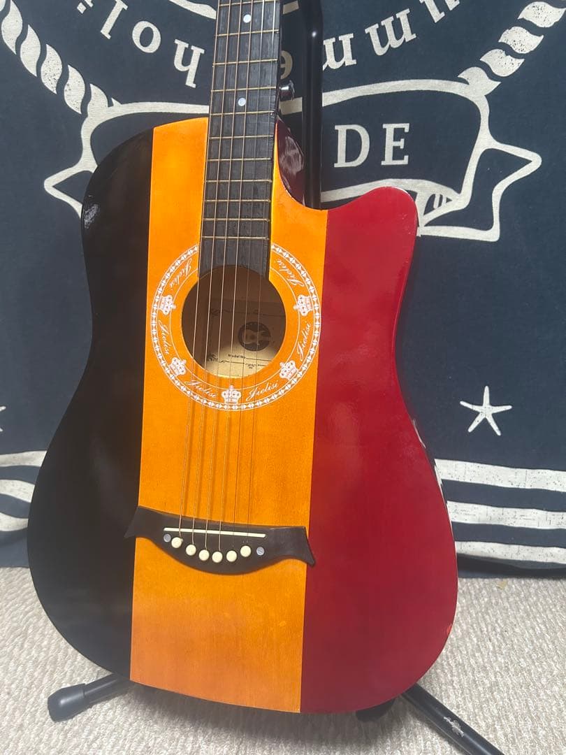 今月末迄‼️特価セール　未使用‼️カラフル　レアcolor コンパクトギター❣️