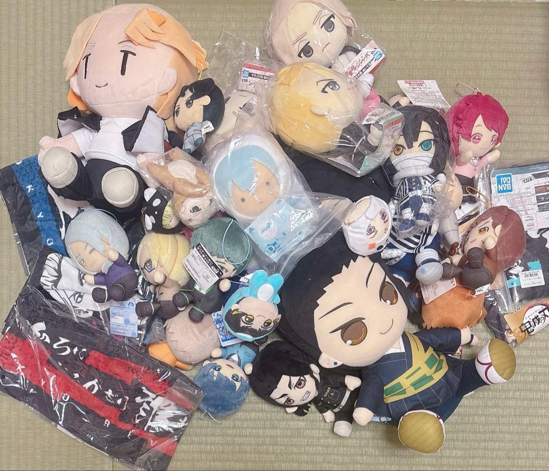 アニメグッズ まとめ売り ぬいぐるみ クッション タオル プライズ 大量