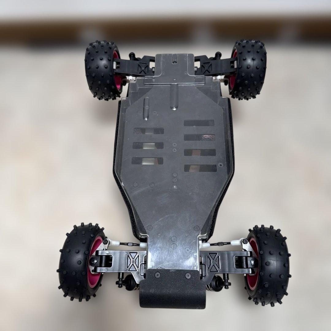 ヨコモ スーパードッグファイター YZ-870Cシャーシとオプションタイヤ2種