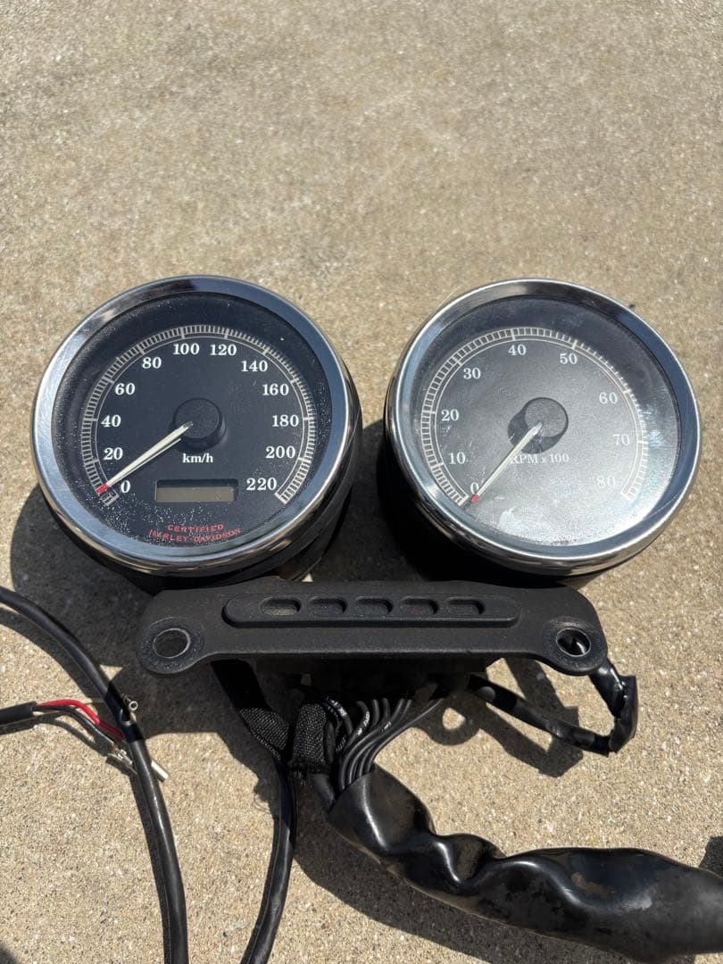 バイク スピードメーター タコメーター