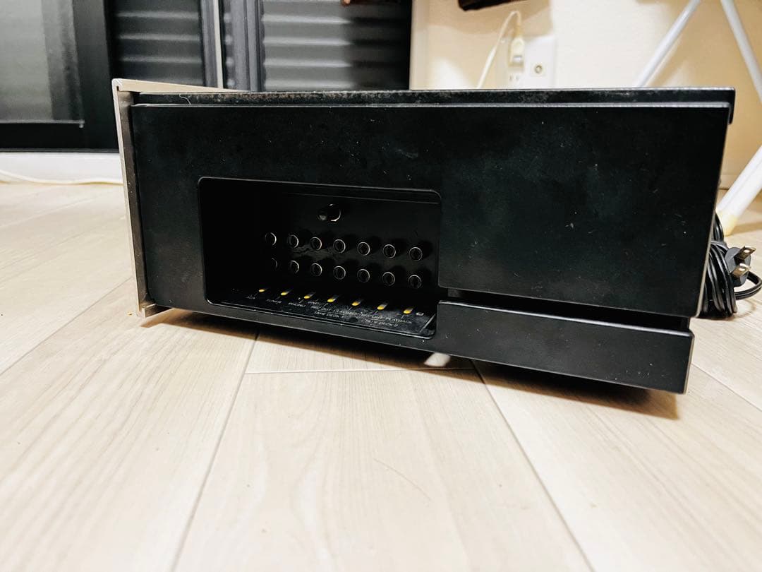 Technics SU-7700プリメインアンプ　(1976年)