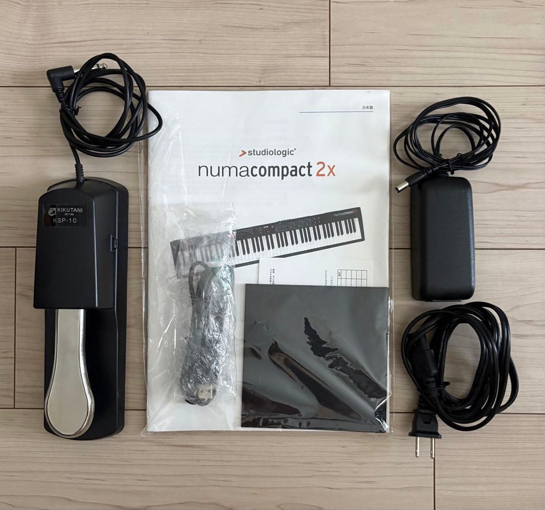 『美品』純正キャリー付き Studiologic numa compact2x