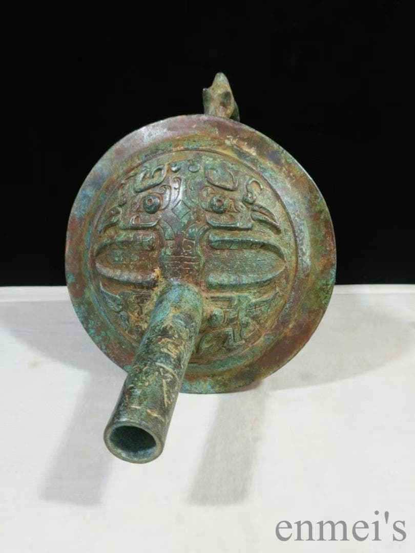 中国古美術【饕餮文袋足和】青銅器 礼器 酒器 銅器 祭祀 酒具 純銅製 高浮彫