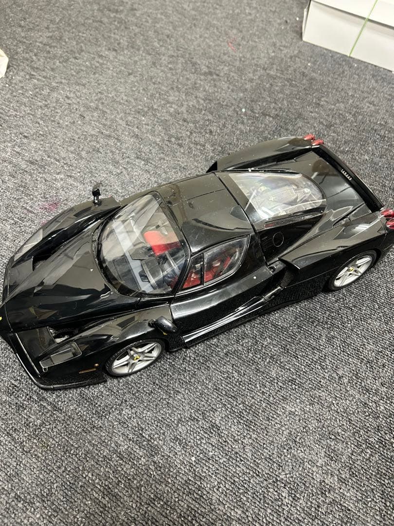 ミ*ン様 1/12コレクターズクラブ エンツォ フェラーリ ブラックバージョン