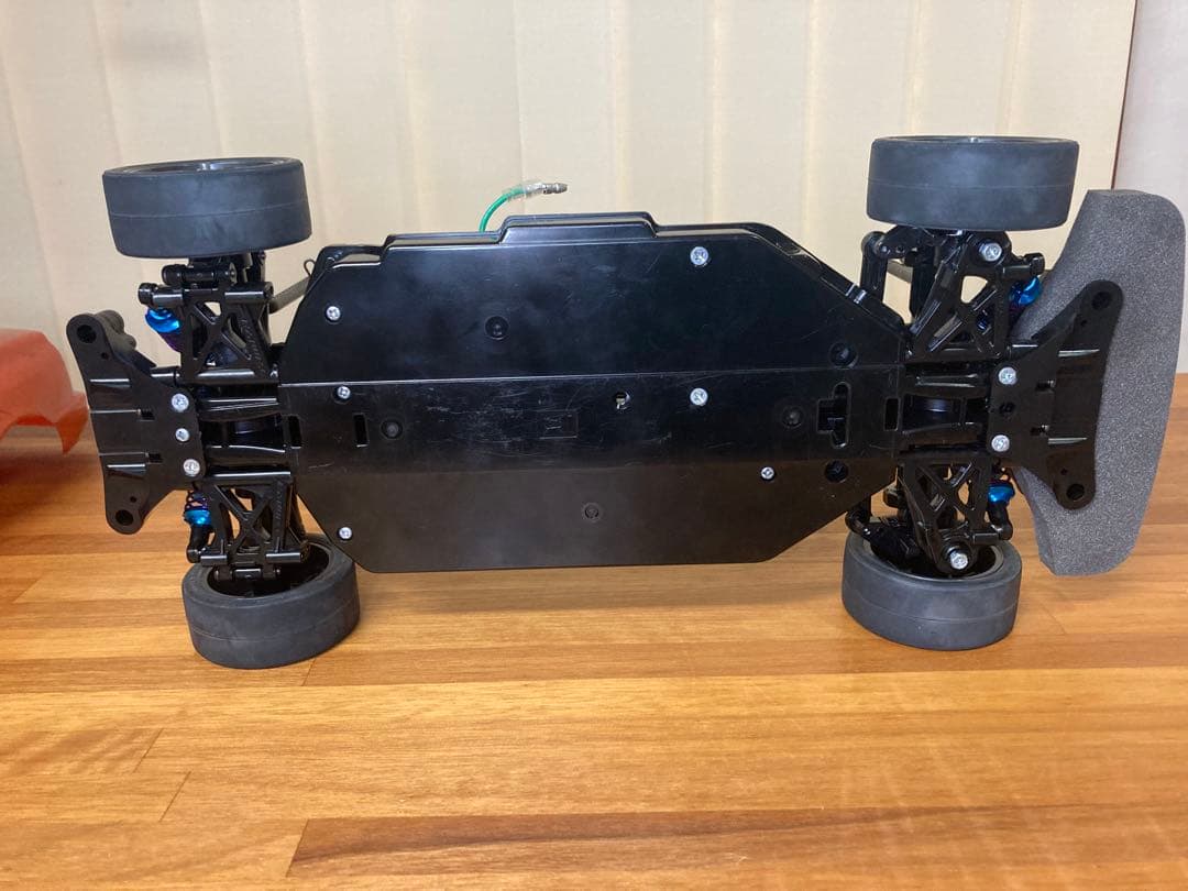 タミヤ　ラジコン　TT-02 イーグル模型　ダンパー付き