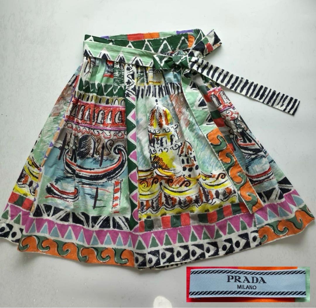 美品　PRADA　プラダ　 ベネチア総柄　プリントフレアスカート　サイズ40