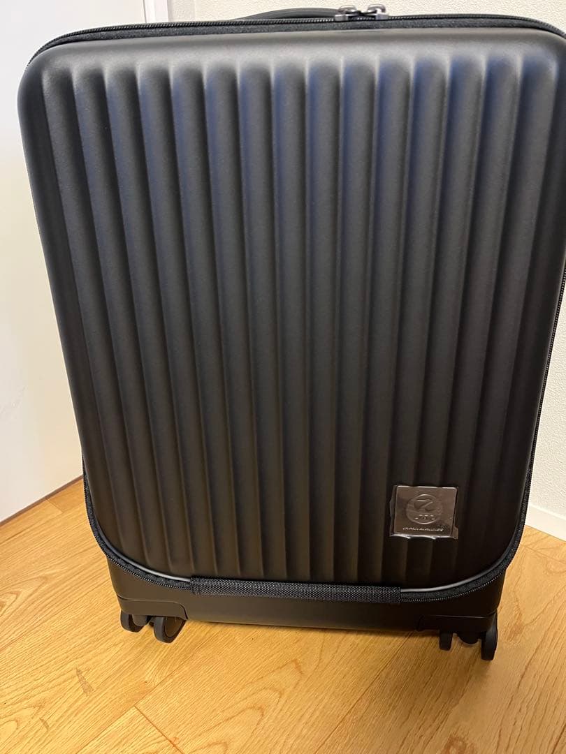キャリーケース　スーツケース　JAL 日本航空