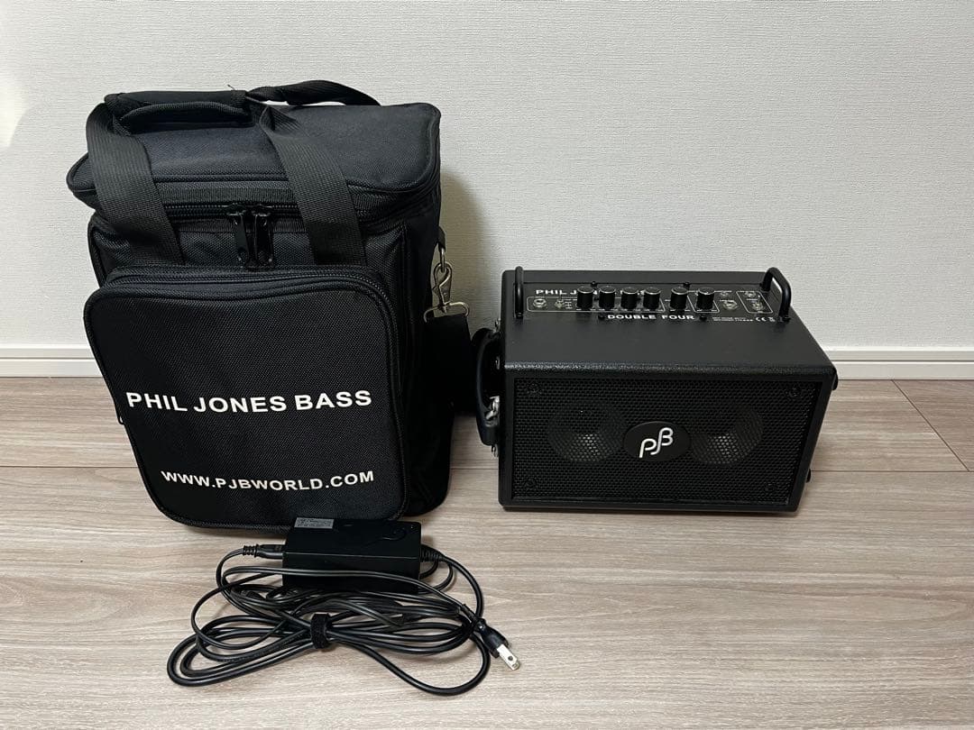 ベース PHIL JONES BASS DOUBLE FOUR