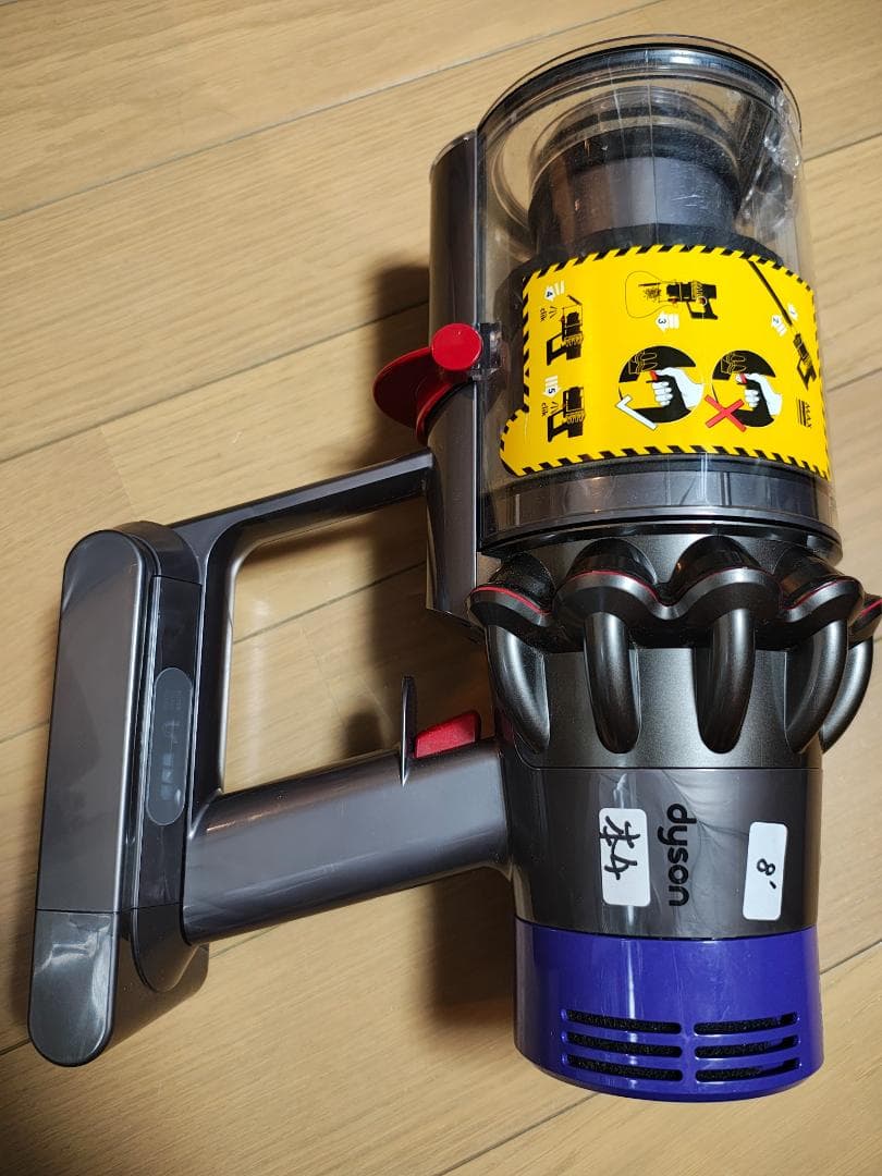ダイソン★コードレス掃除機★V10本体★ＳV12★バッテリー新品と同等★4