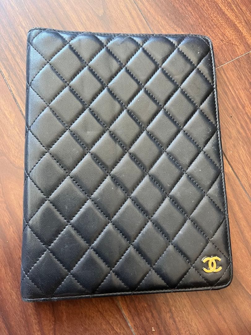 シャネル　CHANEL スケジュール帳　マトラッセ　手帳