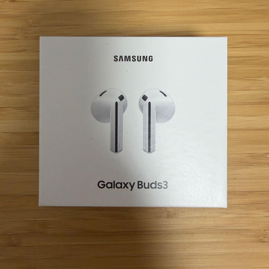 【新品未使用】Samsung Galaxy Buds3 ホワイト