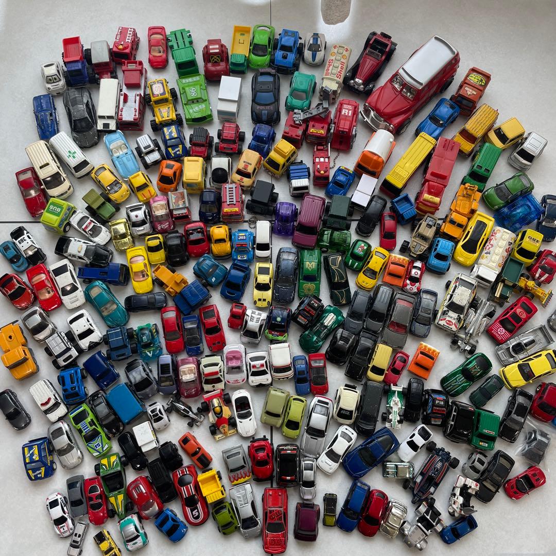 ミニカーセット 218台