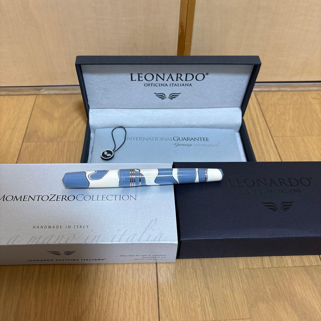 レオナルド モーメントゼロ ヌヴォラ 万年筆 (14Kニブ) EFローズゴールド