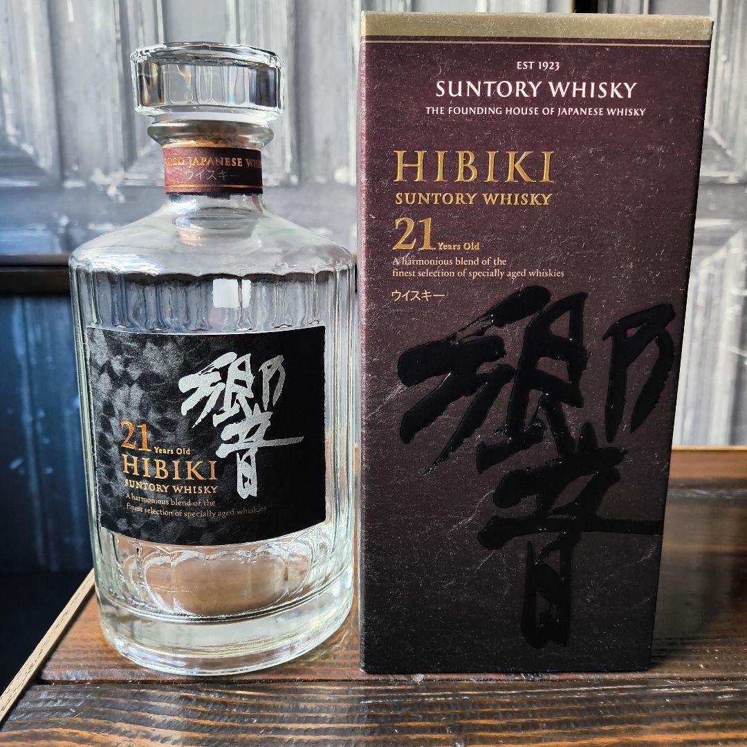 響 21年 空瓶　未洗浄