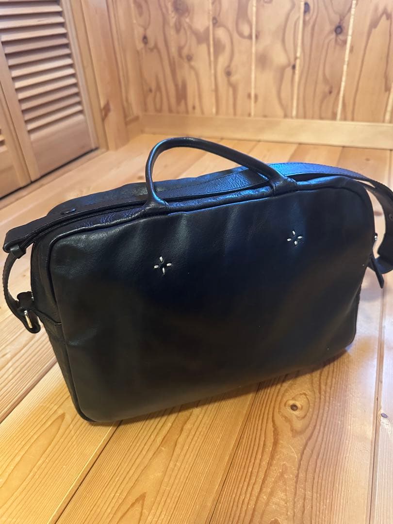 【美品】マドリガル　おかかえバック　黒