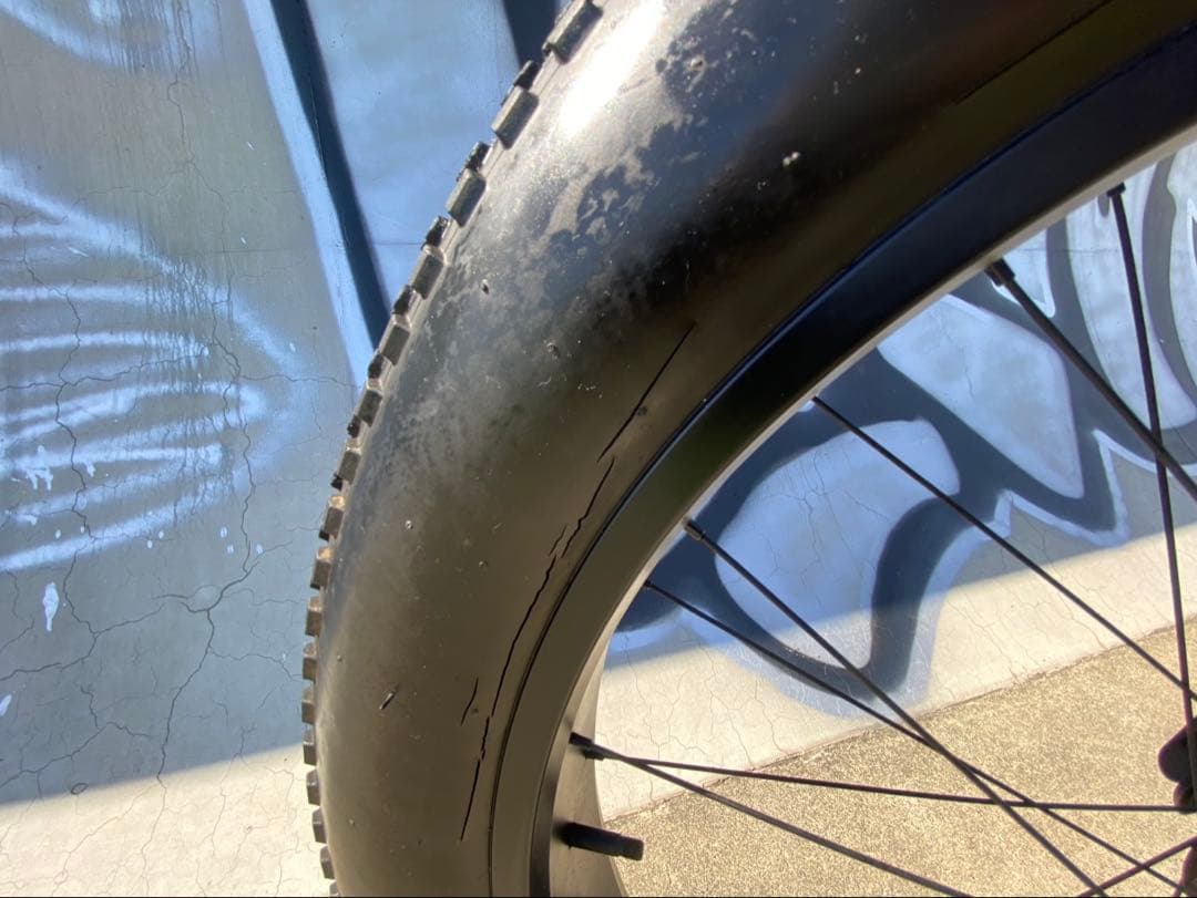 【引き取り限定】ファットバイク 26インチ 黒 ６段ギア