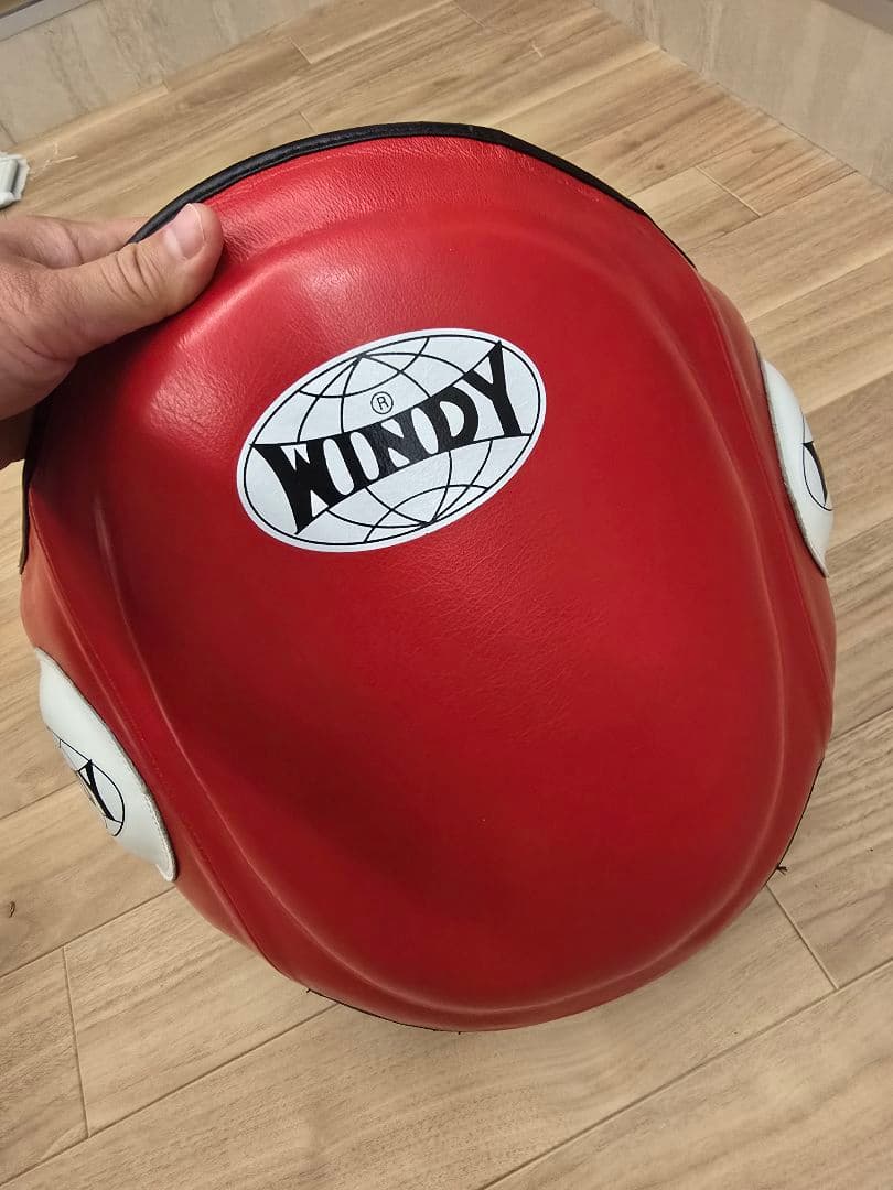 MUNDY ボディープロテクター Mサイズ レッド