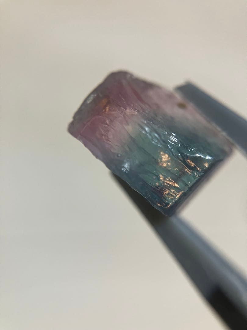 バイカラートルマリン　原石