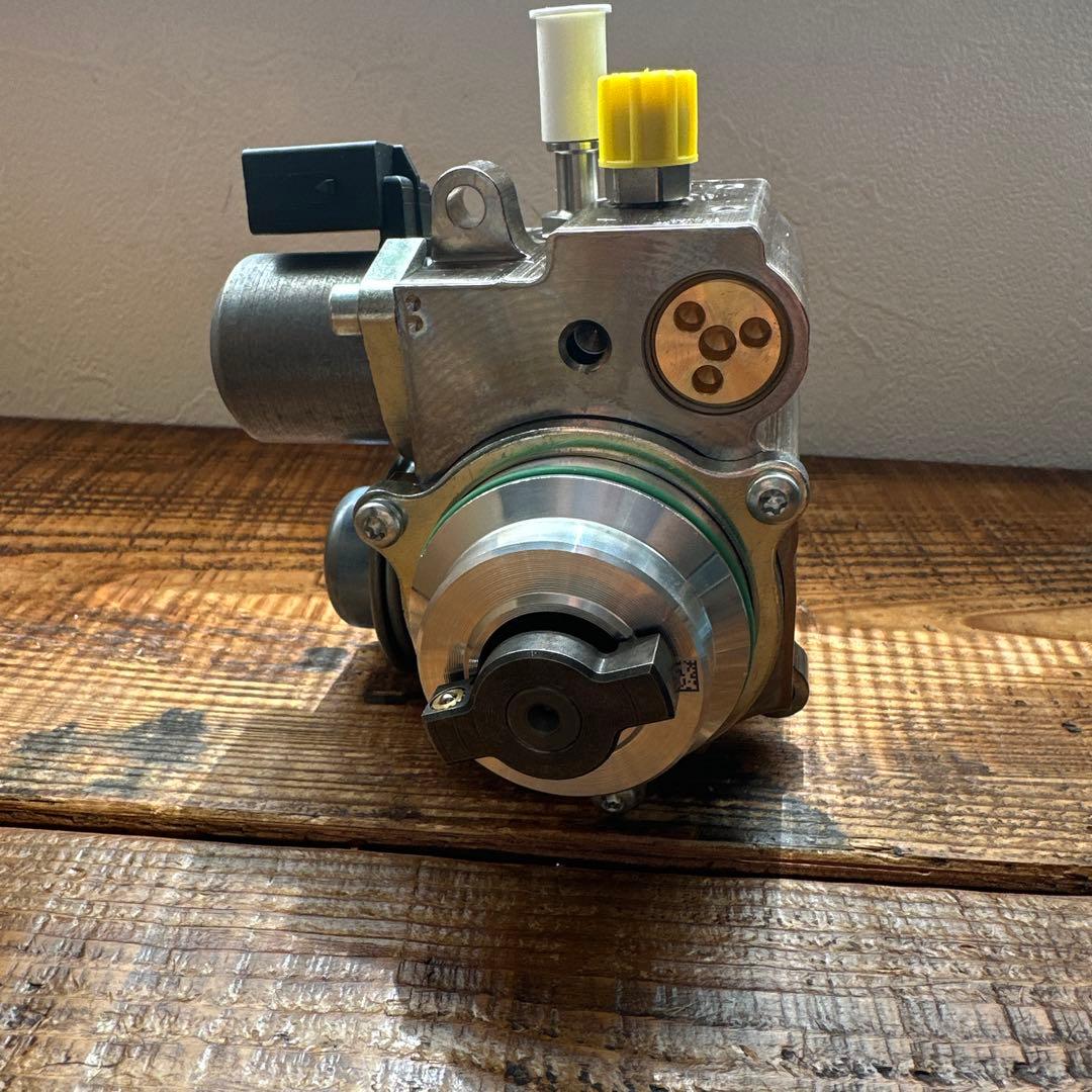 BMW MINI R60ハイプレッシャー フューエルポンプ13517592429