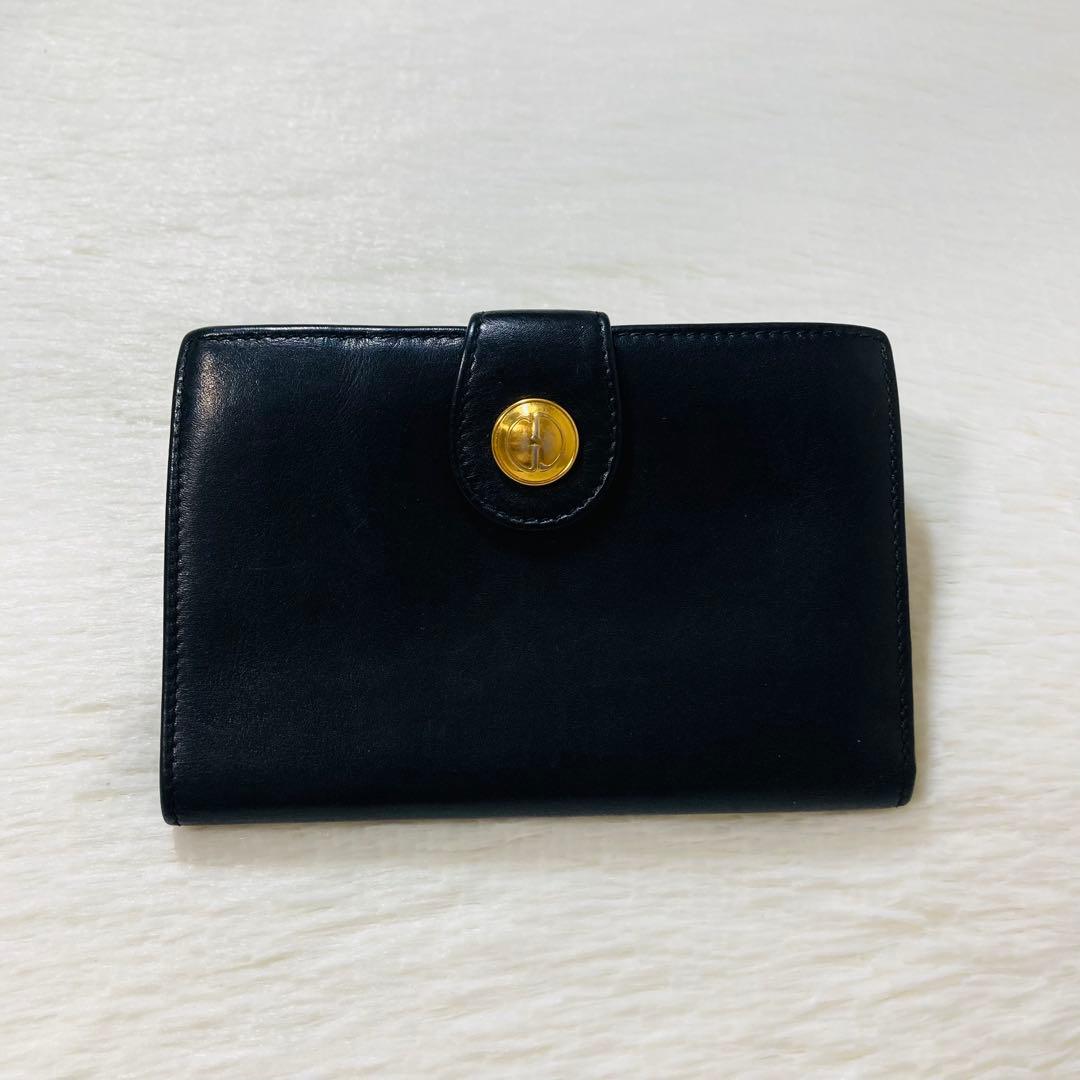 本日おすすめ　美品　GUCCI グッチ　早い者勝ち　二つ折り　がま口　金フレーム