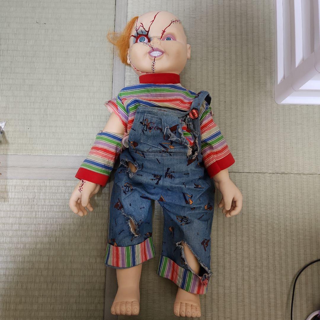 チャッキー人形