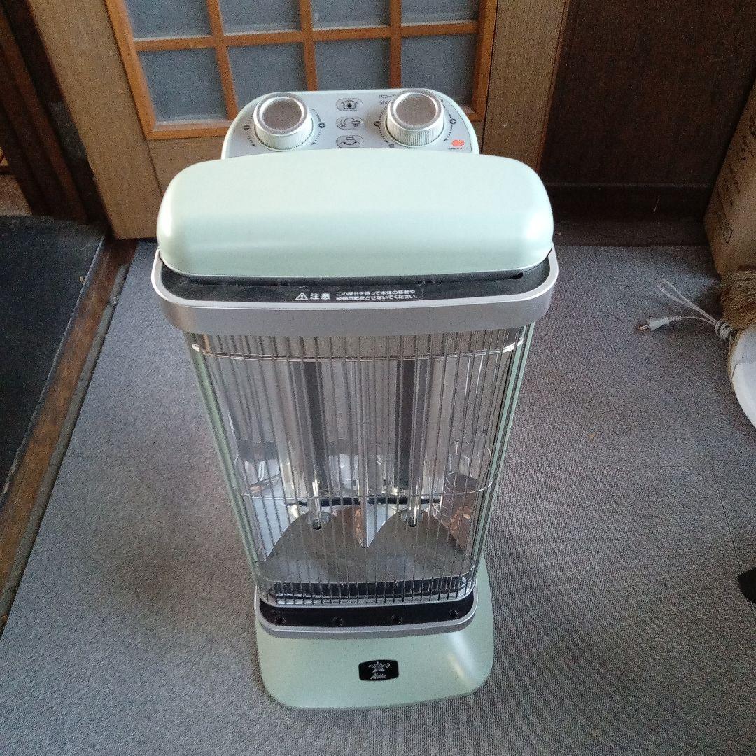 2022年製アラジン電気ストーブ 遠赤グラファイトeヒーター
